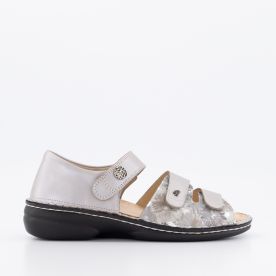 FINN COMFORT WOMEN'S ADELAIDE CLASSIC SANDALS METALLIC