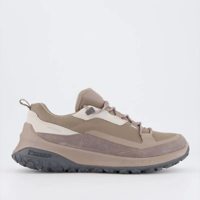 ECCO WOMENS ULT TRN UST OIL NUBUCK TEX D TAUPE