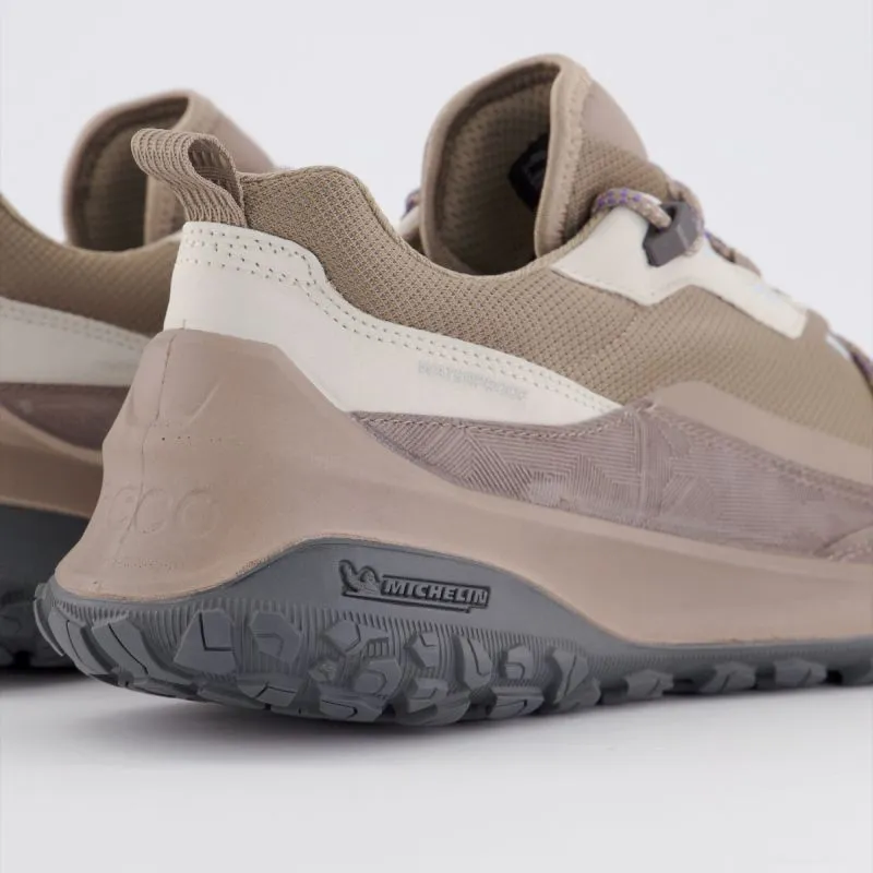 ECCO WOMENS ULT TRN UST OIL NUBUCK TEX D TAUPE Online by ECCO Just Walking