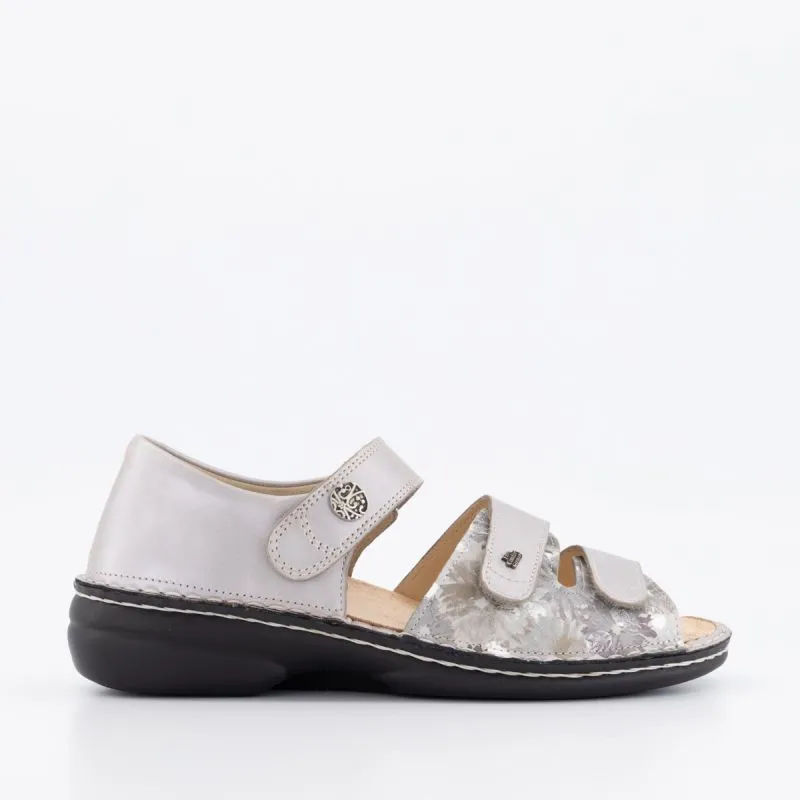 Finn shoes womens shop