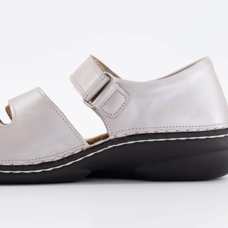 Finn comfort ladies shoes on sale